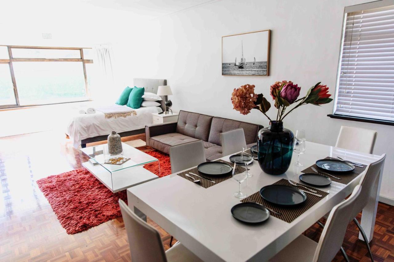 Camborne Holiday Apartments كيب تاون المظهر الخارجي الصورة