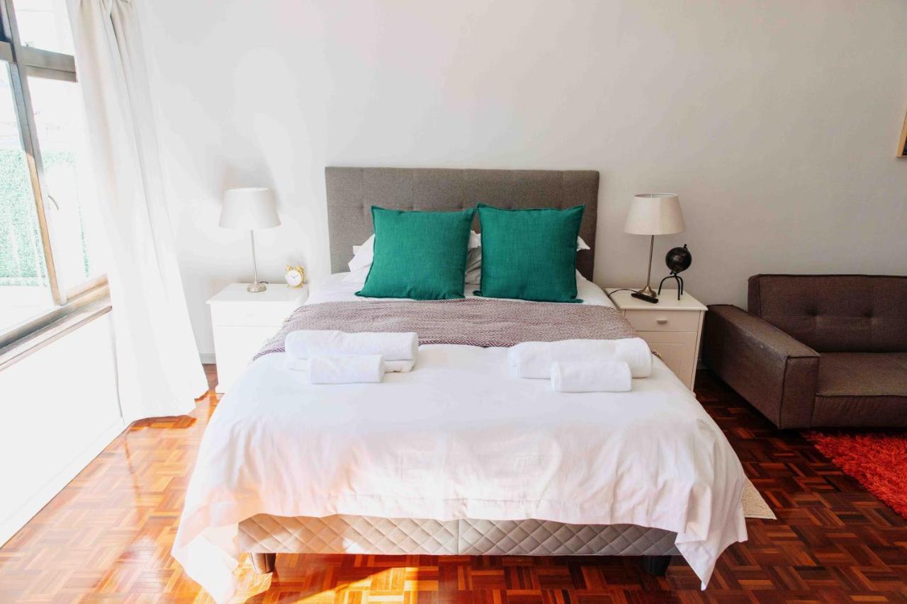 Camborne Holiday Apartments كيب تاون المظهر الخارجي الصورة