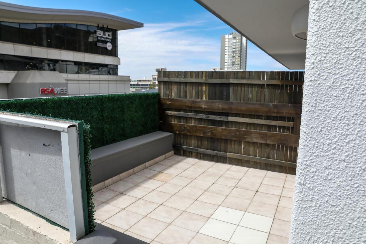 Camborne Holiday Apartments كيب تاون المظهر الخارجي الصورة