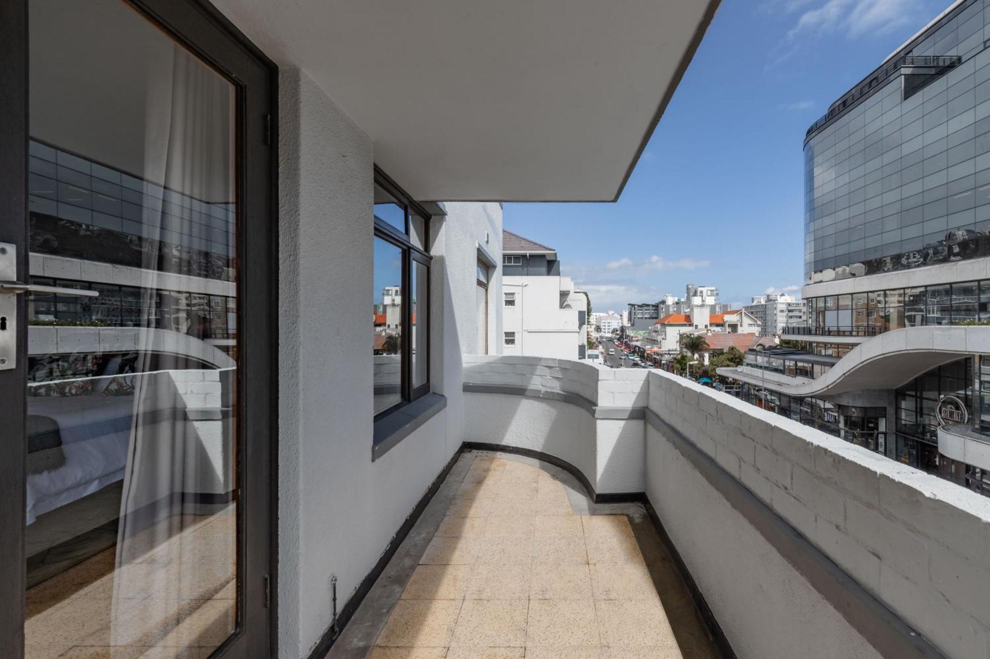 Camborne Holiday Apartments كيب تاون المظهر الخارجي الصورة