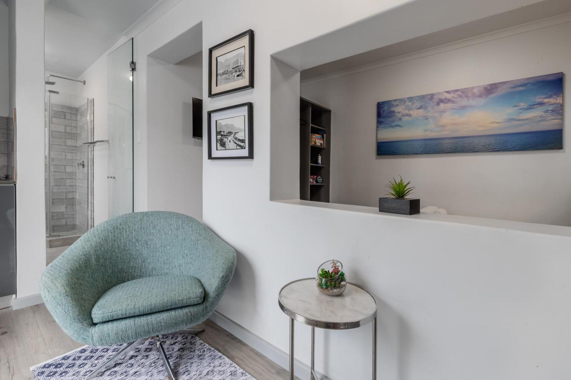 Camborne Holiday Apartments كيب تاون المظهر الخارجي الصورة